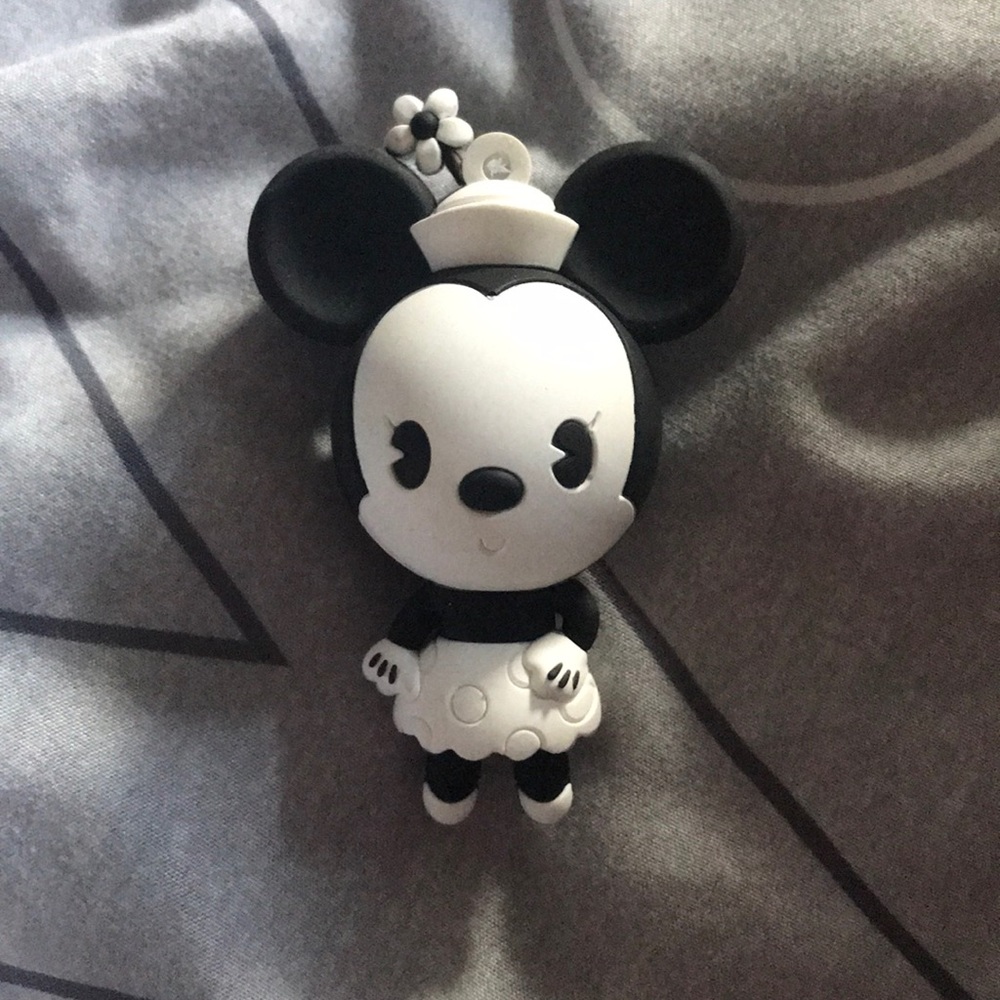 Minnie Mouse Keychain!